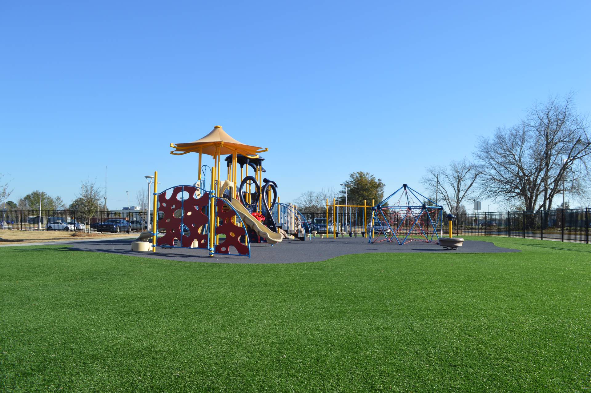 Kennewick Artificial Playground Turf by Southwest Greens of Eastern Washington