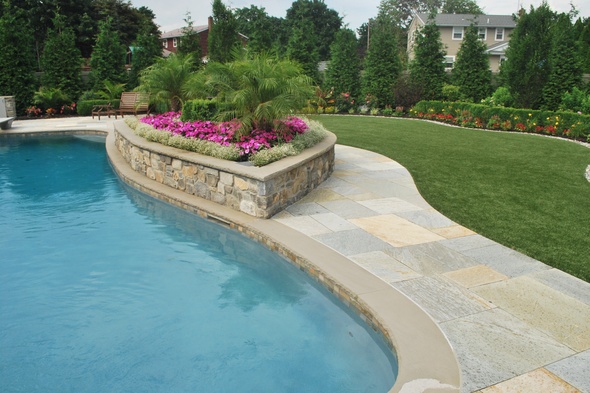 Kennewick Artificial Turf Poolside