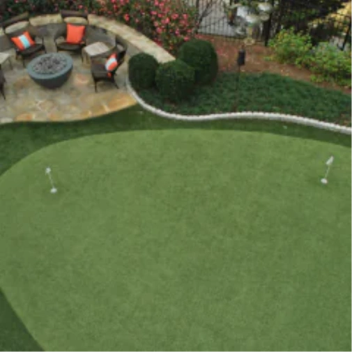 Synthetic Turf vs. Real Grass: Which Makes the Best Putting Green in Kennewick?