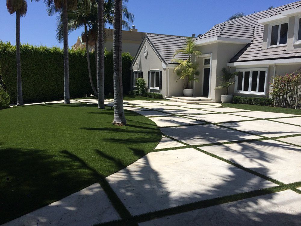 Kennewick artificial grass landscaping